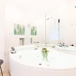 Daire Romantic Jacuzzi Trastevere