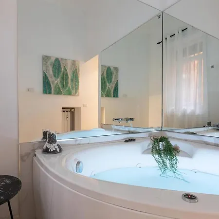 Apartment Romantic Jacuzzi Trastevere - Topcollection *